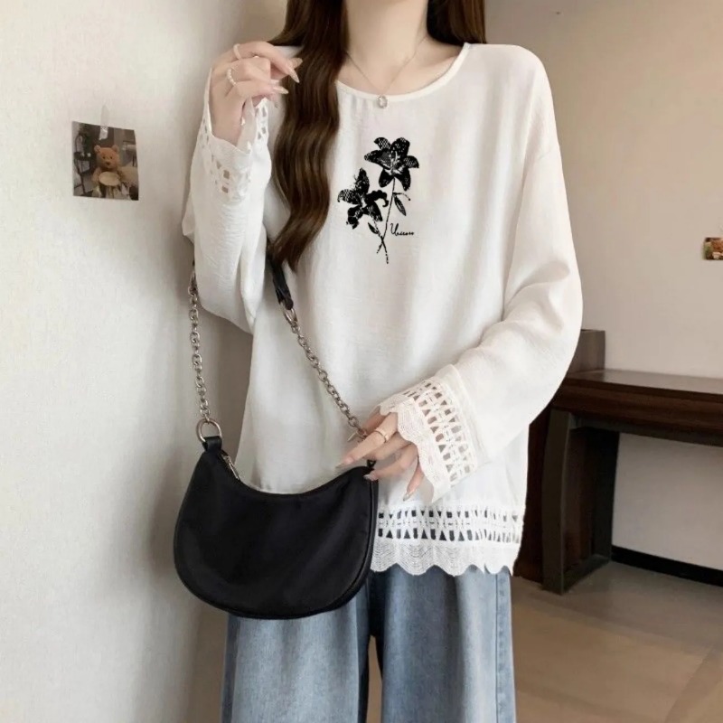 Blouses - เสื้อผู้หญิงไซส์ใหญ่ลายดอกไม้ คอวี แขนยาว สำหรับฤดูใบไม้ร่วงและฤดูหนาว แต่งลูกไม้ ทรงหลวม