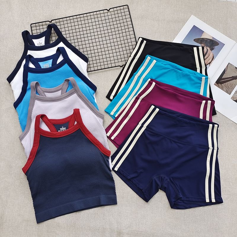 ชุดออกกำลังกายผู้หญิงแบบรัดรูป - Seamless Ribbed Workout Tank Top บทวิจารณ์และราคา